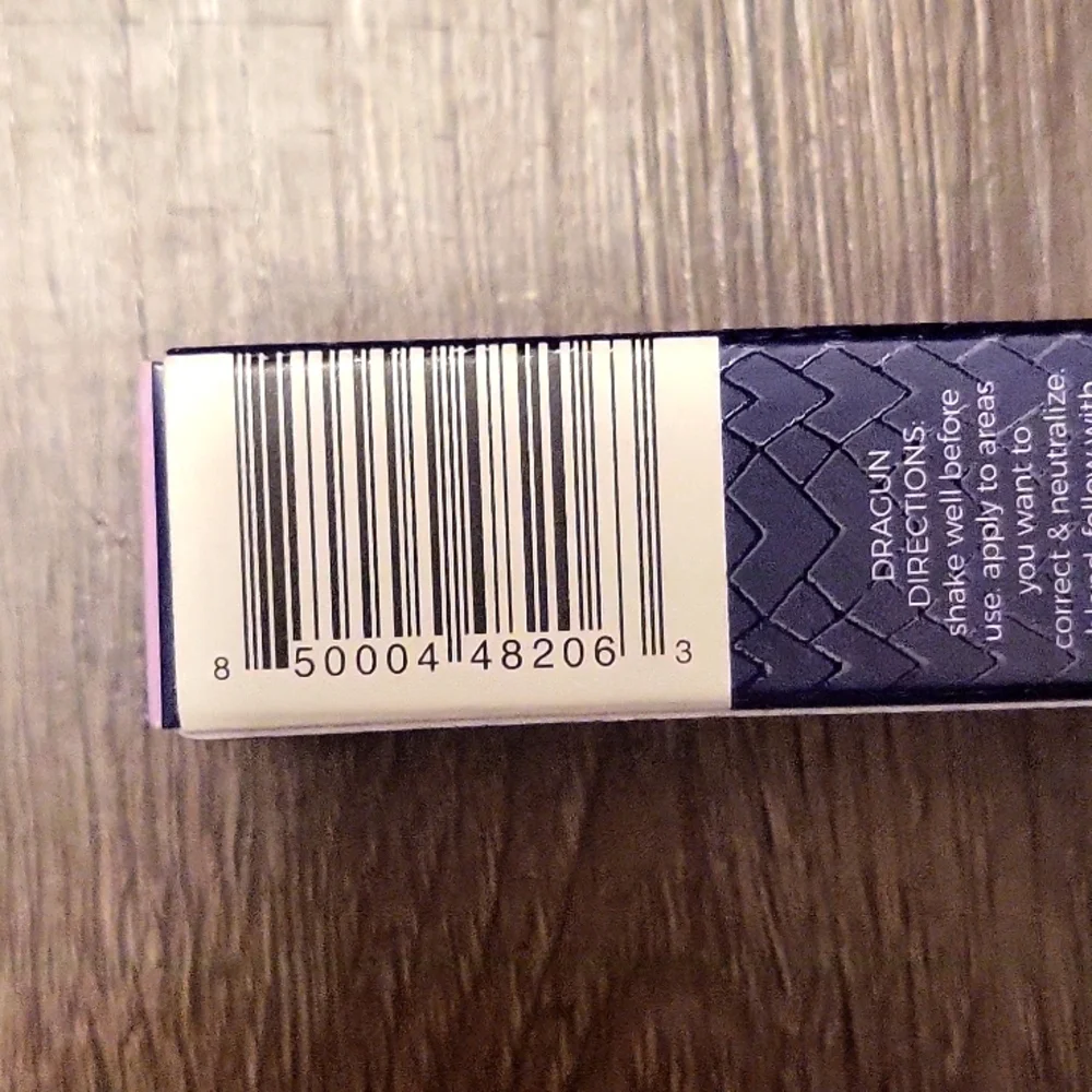 Dragon Beauty Color Corrector Concealer in Lavender